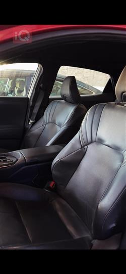 تۆیۆتا کراون